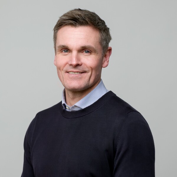 Paul Jones Colour Web